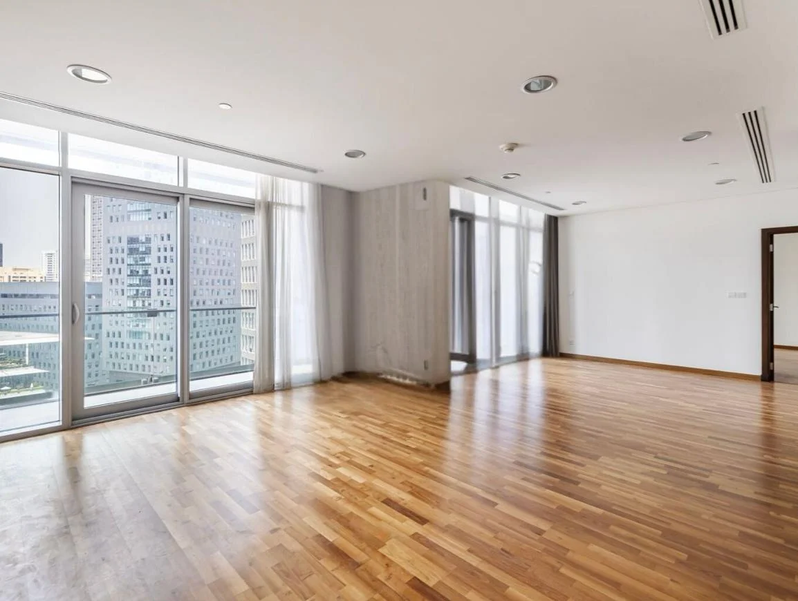 Living Area – Before